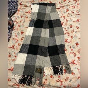 Coach plaid scarf size 11X60